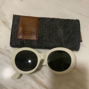 RAEN Ivory Round Sunglasses with Dark Lenses